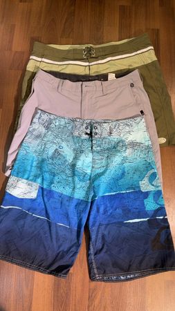 av-11145 quick silver shorts