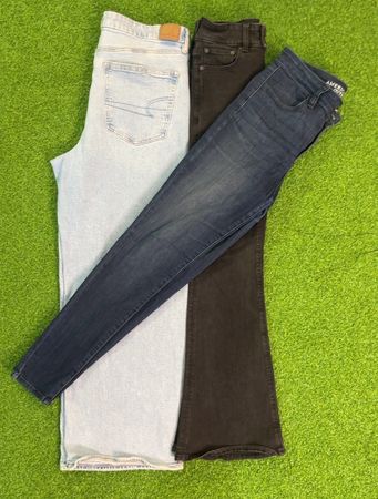 avg-03247 american eagle jeans