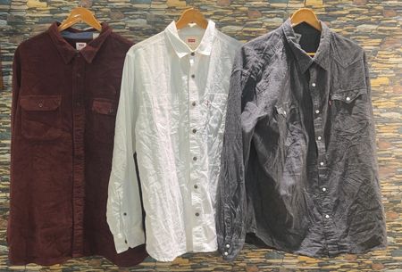 av-11155 levi's button up shirts