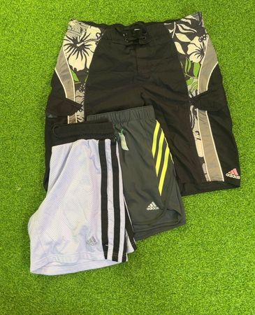 av-11215 adidas Shorts