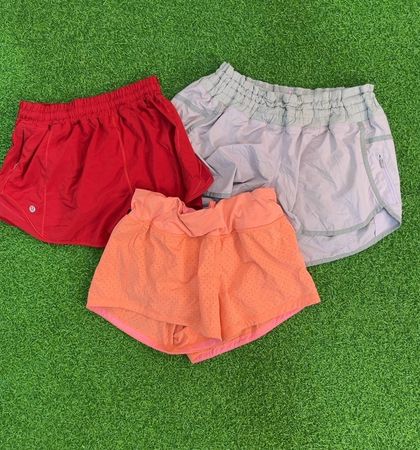 av-11378 lululemon shorts