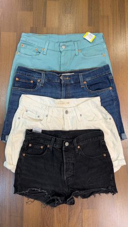 av-11416 levi's shorts