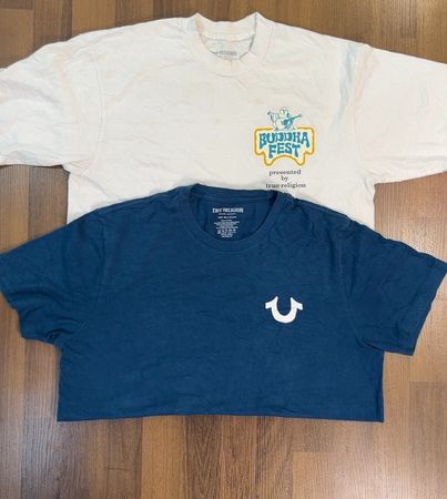 av-11422 true religion t-shirts
