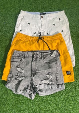 avg-03296 aeropostale shorts