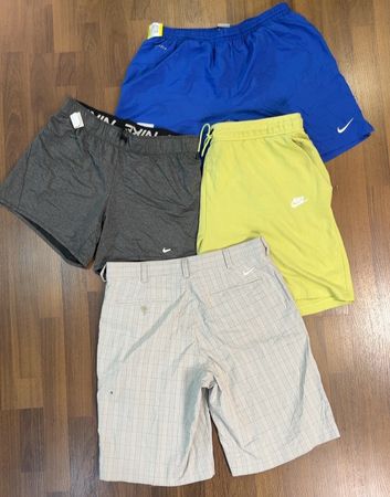 av-11507 nike shorts