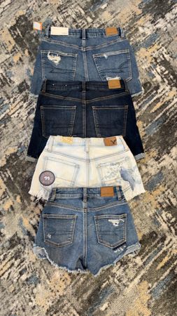 avg-03089 american eagle shorts