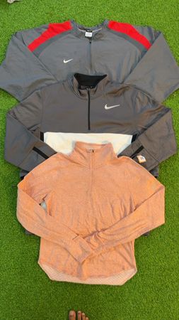 av-10530 nike sweatshirts